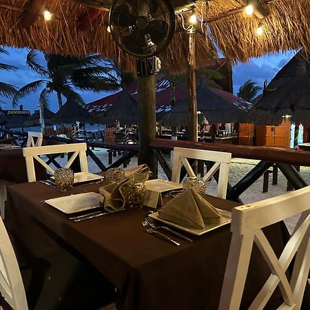 The Diving Lodge Downtown Puerto Morelos Esterno foto
